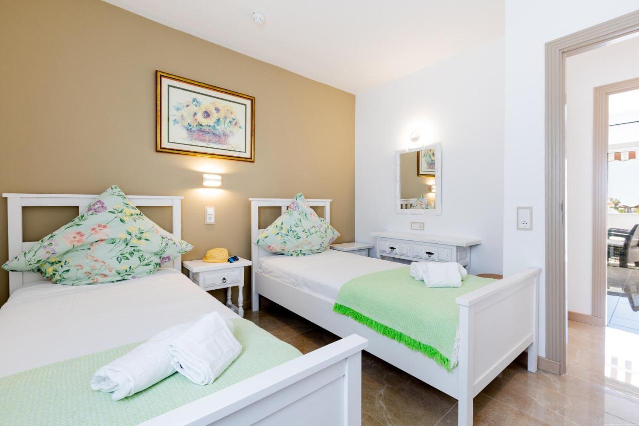 Las Floritas 23 Terrace And Swimming Pool ปลายาเดลาสอเมริกาส ภายนอก รูปภาพ